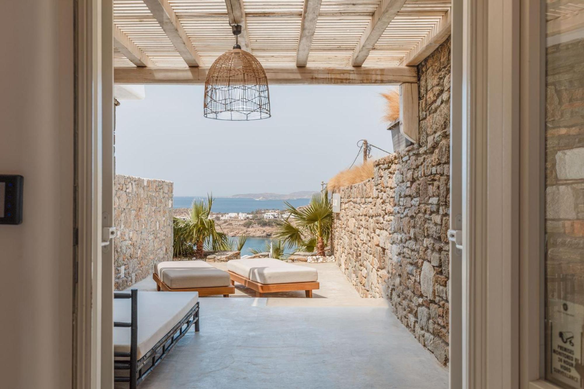 Eden View Suites & Villas Platys Gialos  Exteriör bild