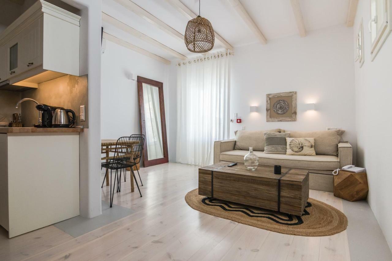 Eden View Suites & Villas Platys Gialos  Exteriör bild